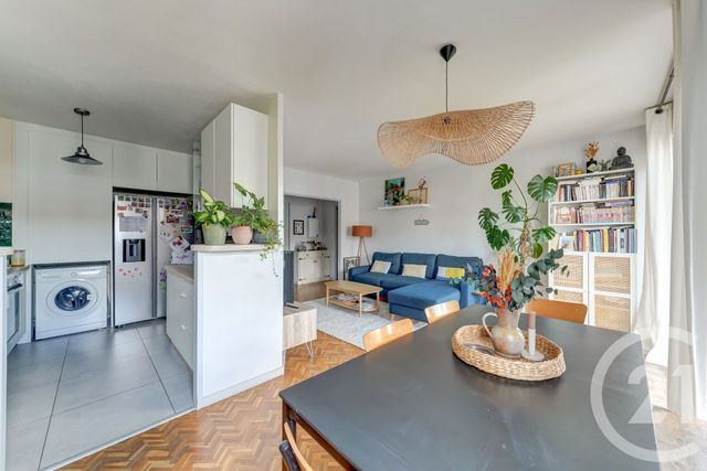 Appartement F3 à vendre - 3 pièces - 72.73 m2 - LYON - 69003 - RHONE-ALPES - Century 21 Rive Gauche