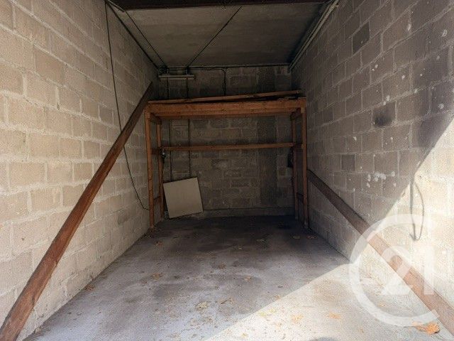 parking à louer - 12.0 m2 - LYON - 69006 - RHONE-ALPES - Century 21 Rive Gauche