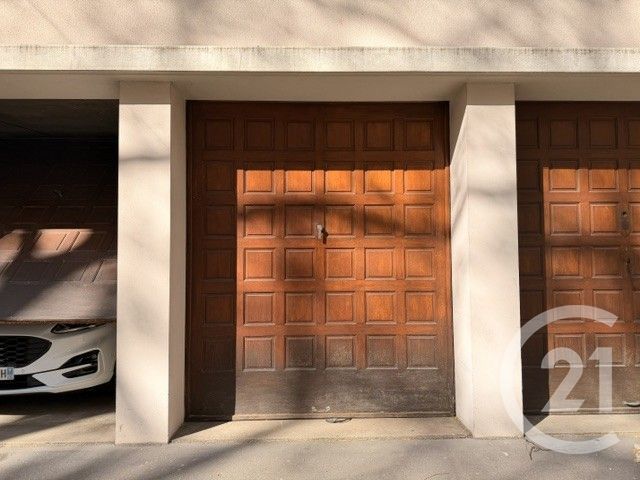 Parking à louer LYON