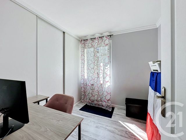 Appartement T3 à vendre - 3 pièces - 62.7 m2 - CALUIRE ET CUIRE - 69 - RHONE-ALPES - Century 21 Rive Gauche