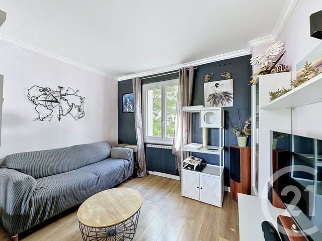 Appartement T3 à vendre - 3 pièces - 62.7 m2 - CALUIRE ET CUIRE - 69 - RHONE-ALPES - Century 21 Rive Gauche
