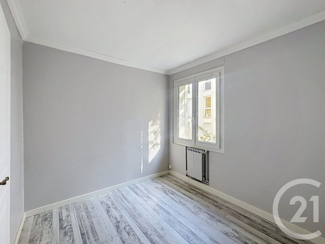 Appartement T4 à vendre - 3 pièces - 62.7 m2 - CALUIRE ET CUIRE - 69 - RHONE-ALPES - Century 21 Rive Gauche