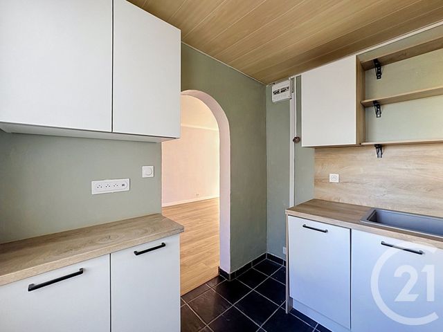 Appartement T4 à vendre - 3 pièces - 62.7 m2 - CALUIRE ET CUIRE - 69 - RHONE-ALPES - Century 21 Rive Gauche