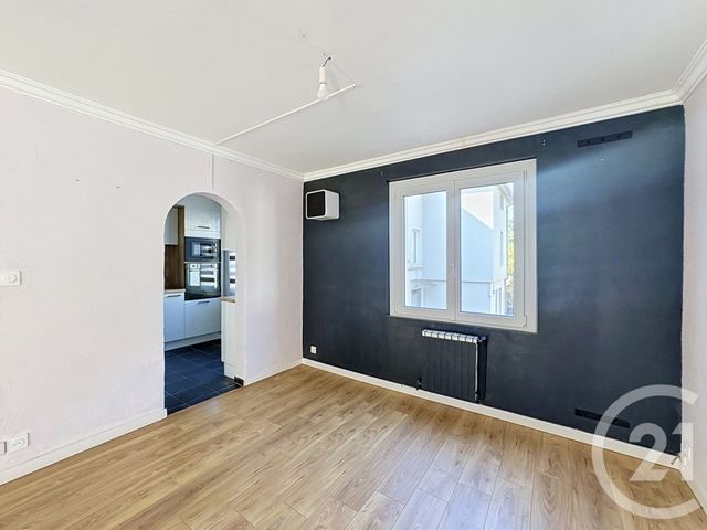 Appartement T4 à vendre - 3 pièces - 62.7 m2 - CALUIRE ET CUIRE - 69 - RHONE-ALPES - Century 21 Rive Gauche