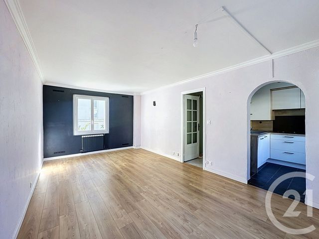 Appartement T4 à vendre - 3 pièces - 62.7 m2 - CALUIRE ET CUIRE - 69 - RHONE-ALPES - Century 21 Rive Gauche