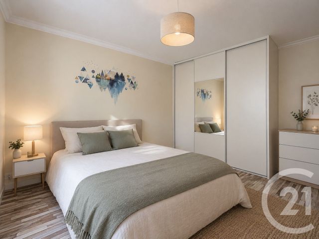 Appartement T4 à vendre - 3 pièces - 62.7 m2 - CALUIRE ET CUIRE - 69 - RHONE-ALPES - Century 21 Rive Gauche