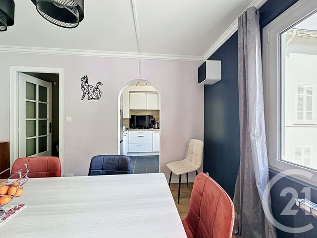 Appartement T3 à vendre - 3 pièces - 62.7 m2 - CALUIRE ET CUIRE - 69 - RHONE-ALPES - Century 21 Rive Gauche