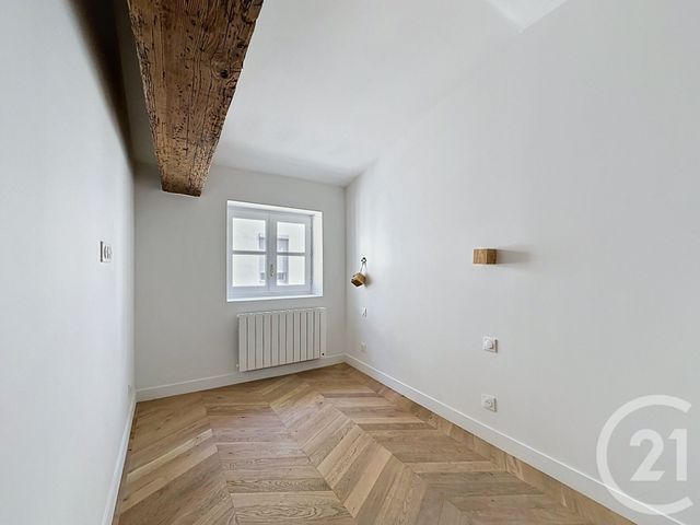 Appartement F3 à vendre - 3 pièces - 50.08 m2 - LYON - 69002 - RHONE-ALPES - Century 21 Rive Gauche