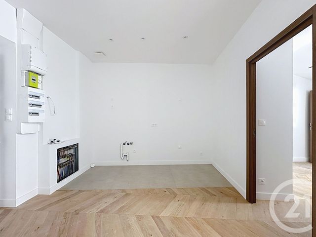 Appartement F3 à vendre - 3 pièces - 50.08 m2 - LYON - 69002 - RHONE-ALPES - Century 21 Rive Gauche