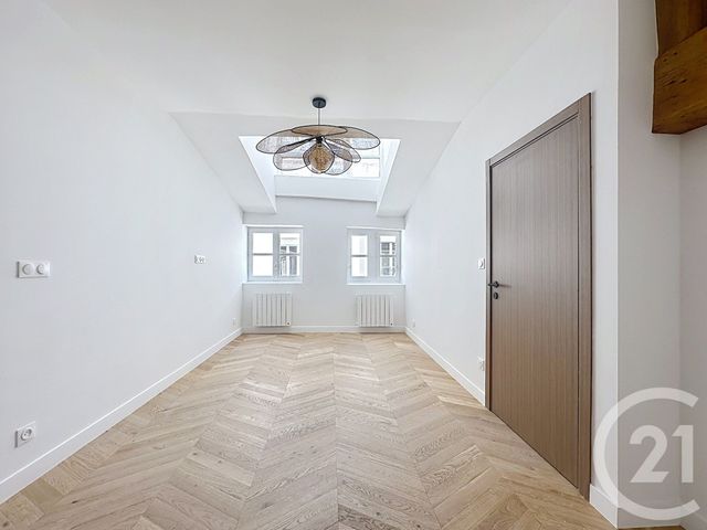 Appartement F3 à vendre - 3 pièces - 50.08 m2 - LYON - 69002 - RHONE-ALPES - Century 21 Rive Gauche