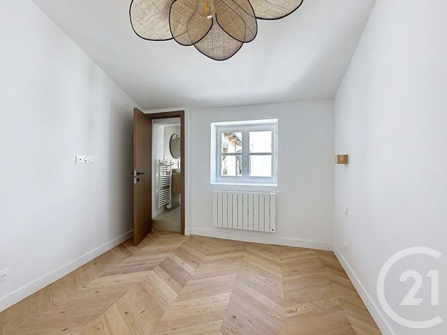 Appartement F3 à vendre - 3 pièces - 50.08 m2 - LYON - 69002 - RHONE-ALPES - Century 21 Rive Gauche
