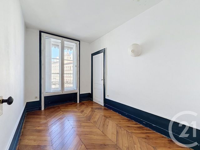 Appartement F4 à vendre - 4 pièces - 92.0 m2 - LYON - 69001 - RHONE-ALPES - Century 21 Rive Gauche