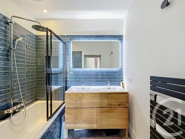 Appartement F3 bis à vendre - 3 pièces - 84.0 m2 - LYON - 69006 - RHONE-ALPES - Century 21 Rive Gauche