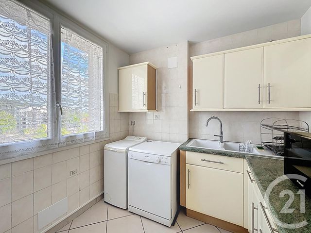 Appartement T2 à louer - 2 pièces - 41.0 m2 - CALUIRE ET CUIRE - 69 - RHONE-ALPES - Century 21 Rive Gauche