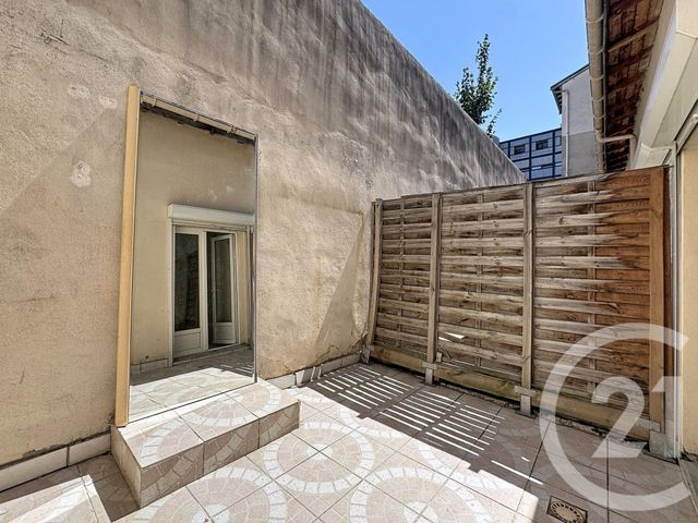 Appartement F2 à louer - 2 pièces - 47.45 m2 - VILLEURBANNE - 69 - RHONE-ALPES - Century 21 Rive Gauche