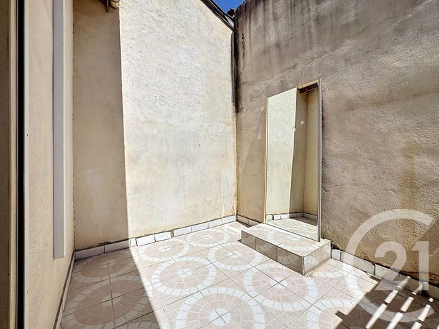 Appartement F2 à louer - 2 pièces - 47.45 m2 - VILLEURBANNE - 69 - RHONE-ALPES - Century 21 Rive Gauche