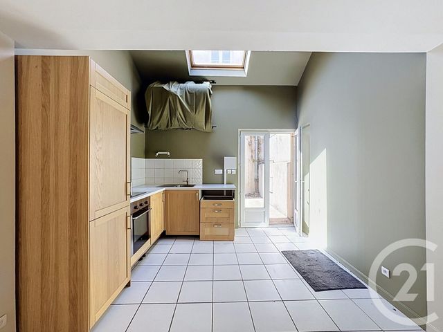 Appartement F2 à louer - 2 pièces - 47.45 m2 - VILLEURBANNE - 69 - RHONE-ALPES - Century 21 Rive Gauche