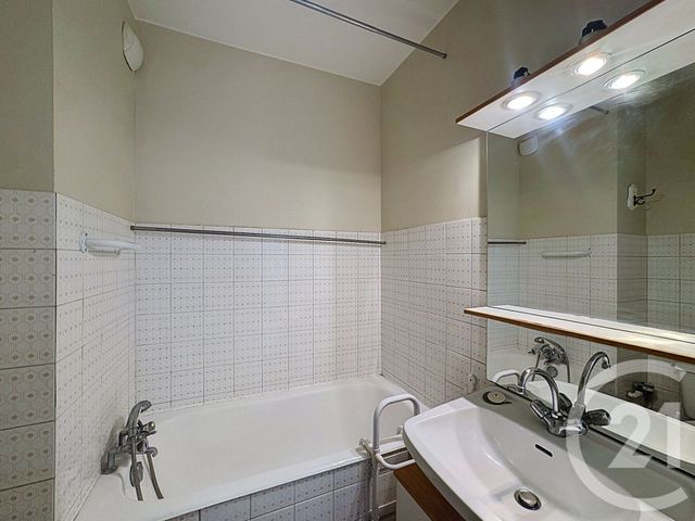 Appartement T2 à vendre - 2 pièces - 31.22 m2 - LYON - 69003 - RHONE-ALPES - Century 21 Rive Gauche