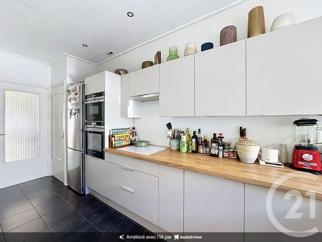 Appartement à vendre - 3 pièces - 78.01 m2 - LYON - 69006 - RHONE-ALPES - Century 21 Rive Gauche