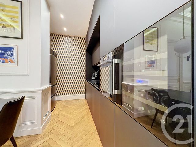 Appartement F3 à vendre - 3 pièces - 78.09 m2 - LYON - 69006 - RHONE-ALPES - Century 21 Rive Gauche