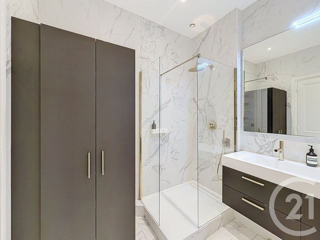 Appartement F3 à vendre - 3 pièces - 78.09 m2 - LYON - 69006 - RHONE-ALPES - Century 21 Rive Gauche